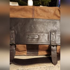 FRYE  briefcase/laptop NWOT bag cognac and dark brown leather 10 pockets.